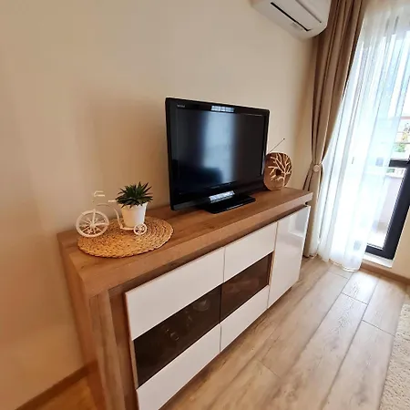 公寓 Dani 瓦爾納